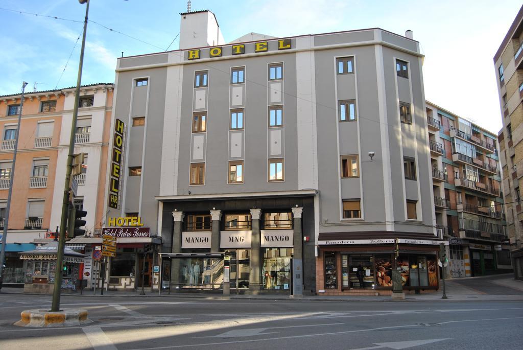 Hotel Pedro Torres 쿠엥카 외부 사진