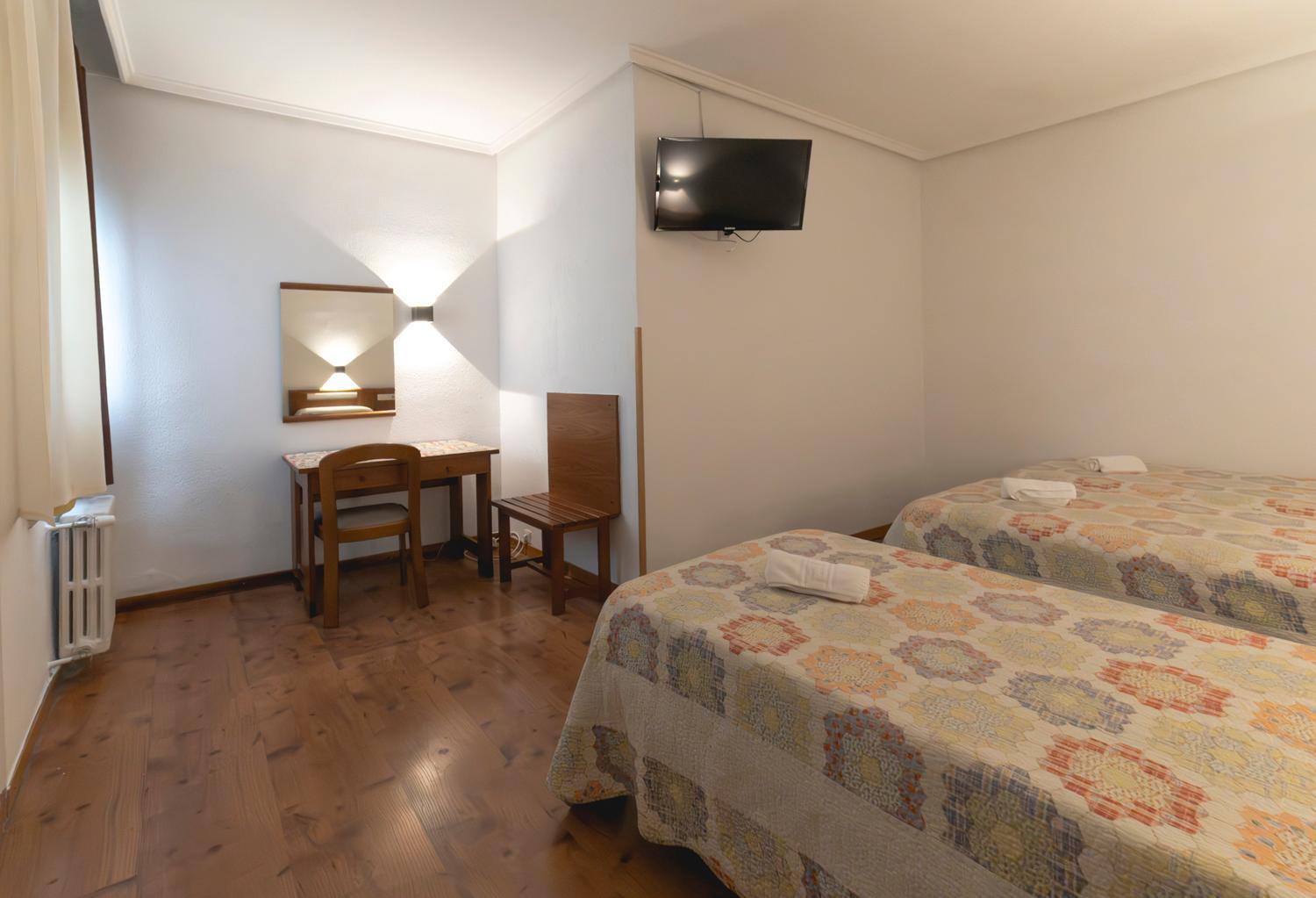Hotel Pedro Torres 쿠엥카 외부 사진