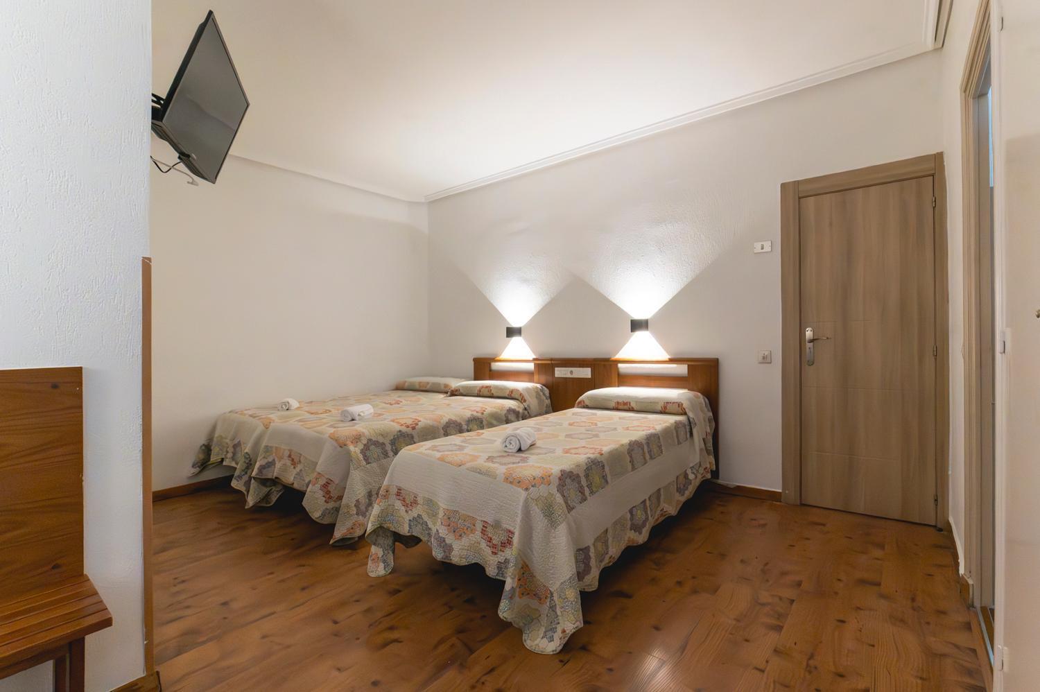 Hotel Pedro Torres 쿠엥카 외부 사진