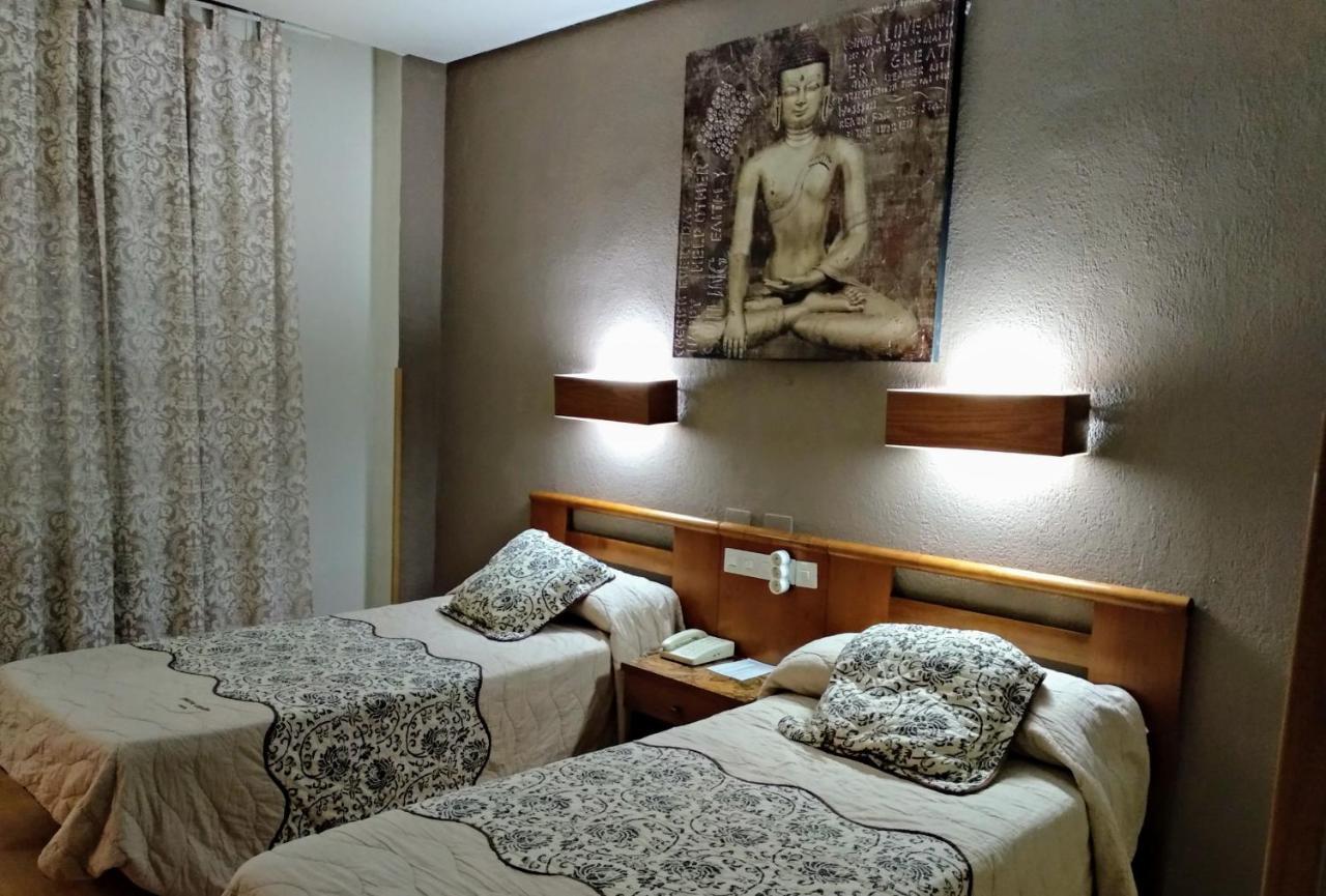 Hotel Pedro Torres 쿠엥카 외부 사진