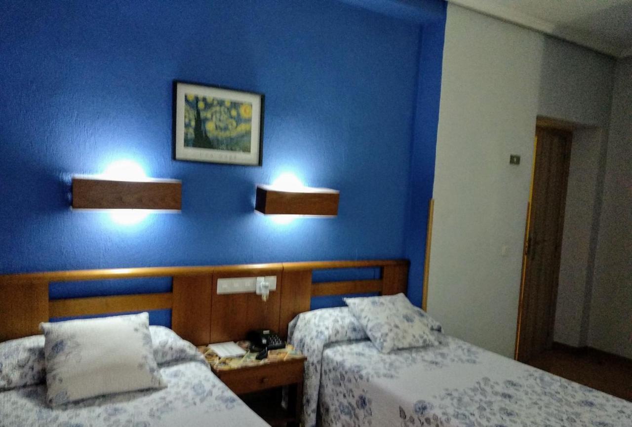 Hotel Pedro Torres 쿠엥카 외부 사진